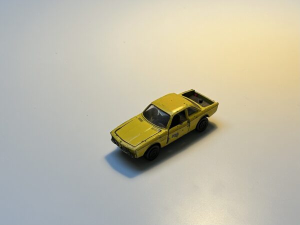 PlayArt - BMW 3.0 CSI - Schaal 1:43