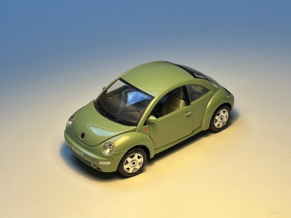 Bburago - Volkswagen New Beetle - Schaal 1:24