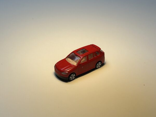 Merkloos - BMW X5 - Schaal 1:64