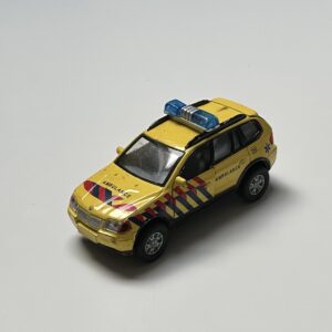 Dickie Toys - BMW X3 Ambulance - Schaal 1:38