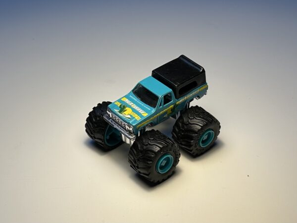 Road Champs - Heatwave Monster Truck - Schaal 1:64