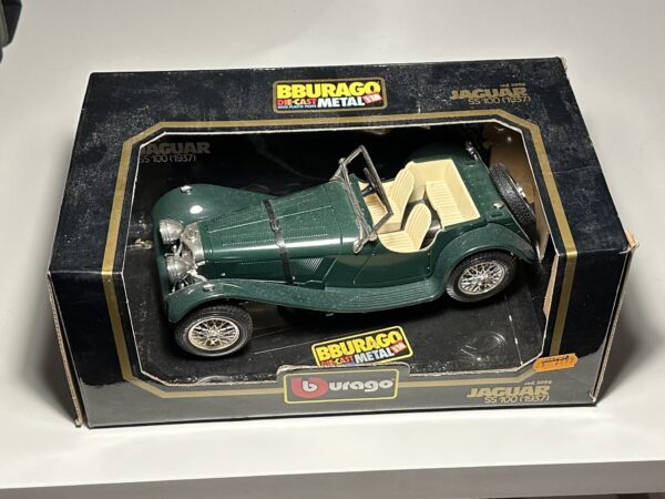 Bburago - 1937 Jaguar SS 100 - Schaal 1:18