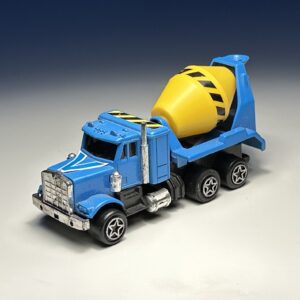 Merkloos - Construction Team Truck - Schaal 1:72