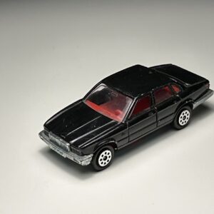 Majorette - Jaguar XJ6 - Schaal 1:65